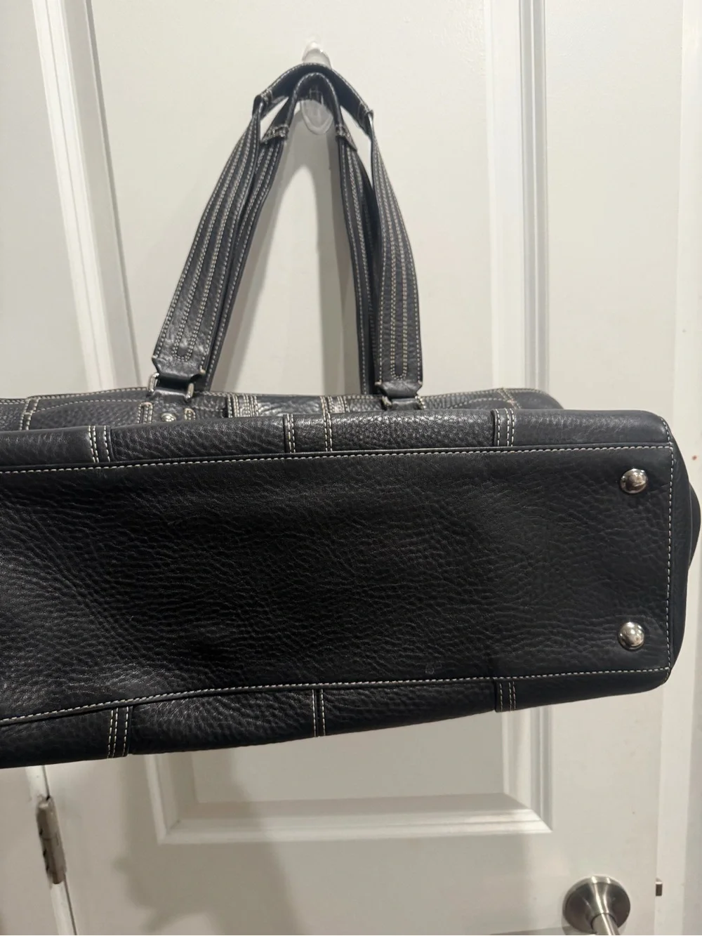 Coach Hampton pebbled leather satchel with white contrast stitching and silver‎